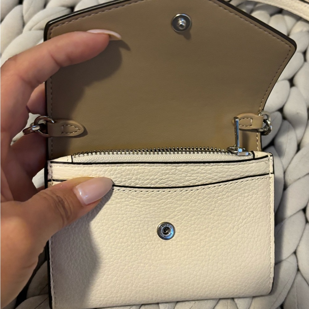 SOLD ❤️Coach wallet crossbody - Picture 4 of 6
